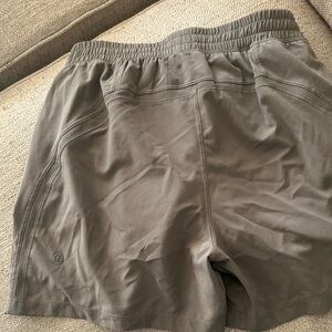 lululemon athletica Men's Athletic Shorts - Charcoal